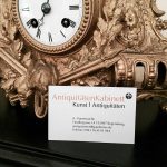 AltstadtQuartier Regensburg Antiquitäten Kabinett alte Uhr